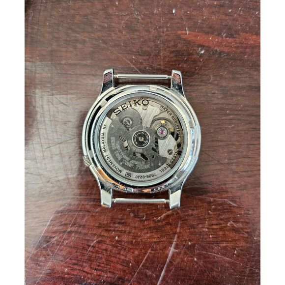 Seiko 5 7S26-02J0 37mm Black Dial Day/Date Automatic - Men's Watch - Japan - Picture 5 of 5